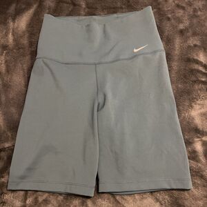 SMALL Nike One Womens Noise Aqua 7" High Rise Training Shorts DV9022-440